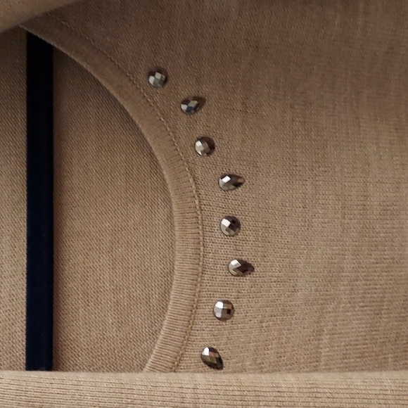 SAG HARBOR Open Cardigan Tan Knit Sweater with Attached Beaded Tank Top sz M - Picture 3 of 13